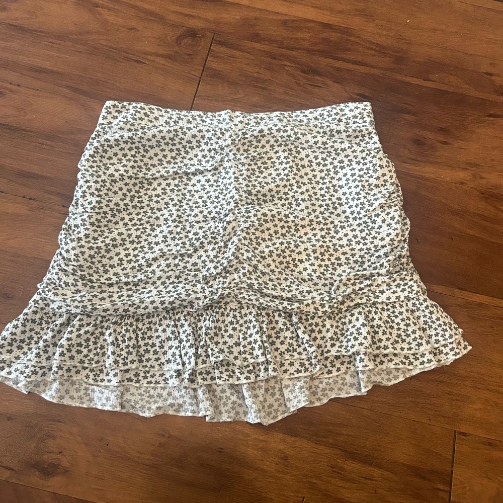 La Hearts Black and White Bubble Mini Skirt
